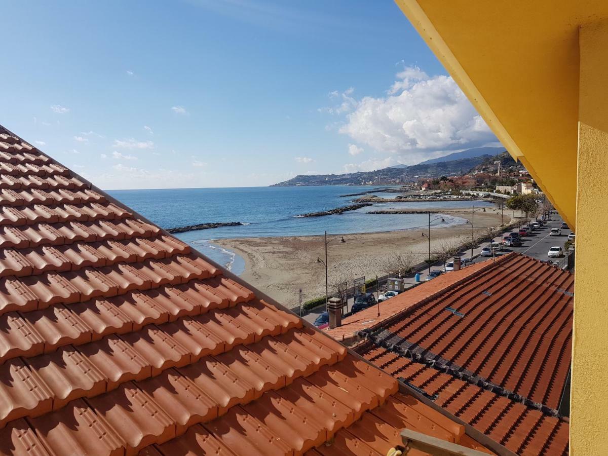 サント・ステーファノ・アル・マーレ Il Convento Sul Mareヴィラ エクステリア 写真